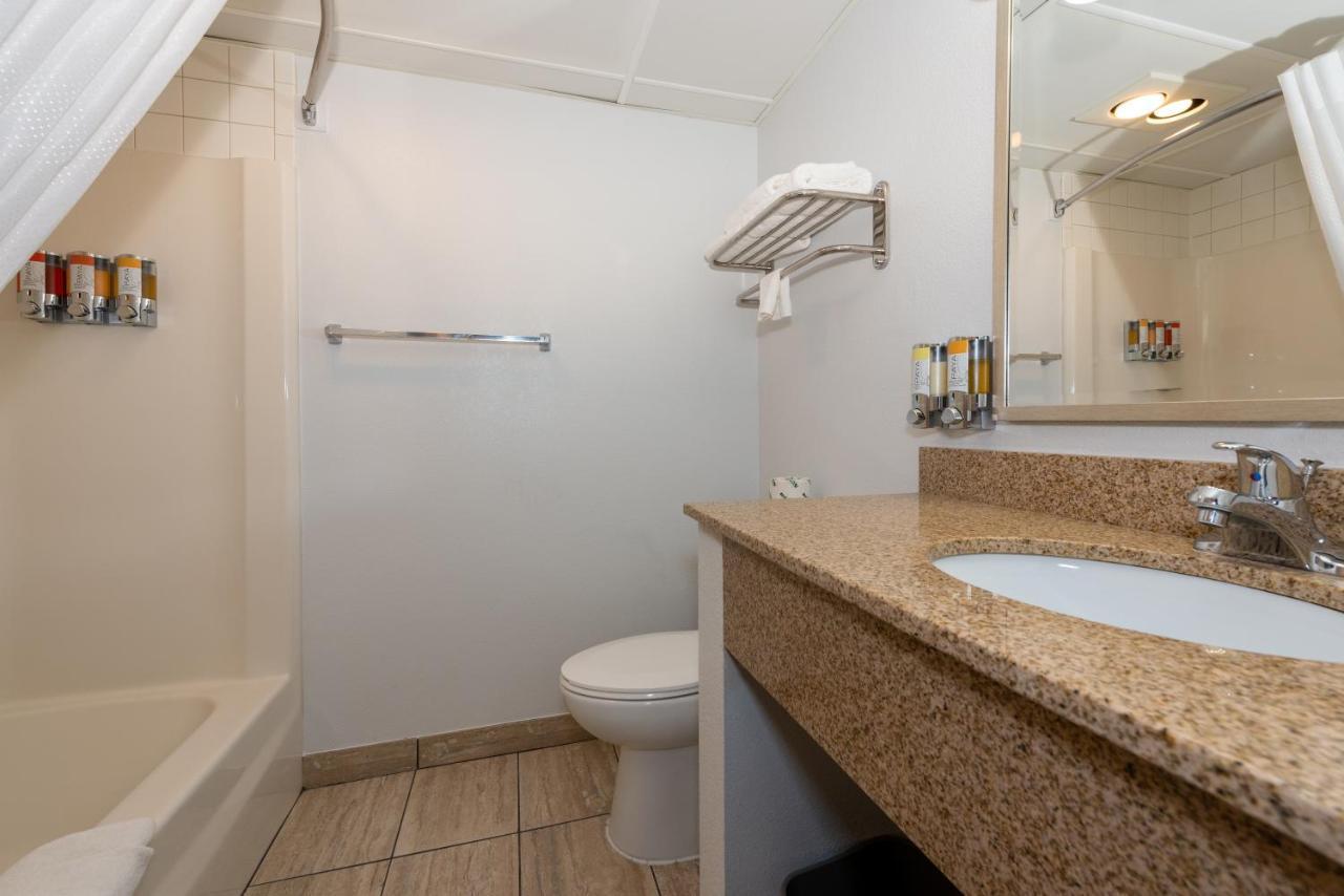 Hotel Pommier Indianola المظهر الخارجي الصورة